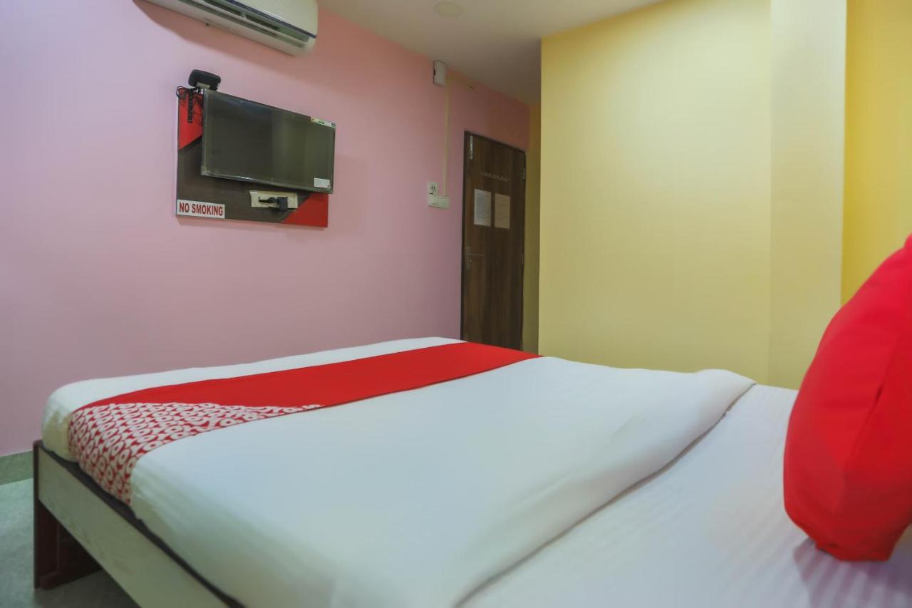 Oyo 62042 Niloy Guest House Jadabpur Exterior photo