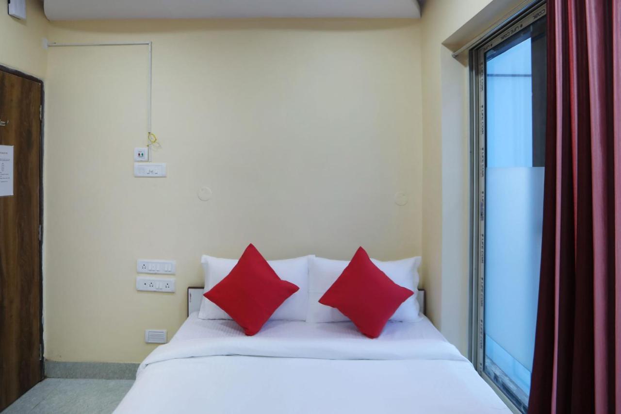 Oyo 62042 Niloy Guest House Jadabpur Exterior photo